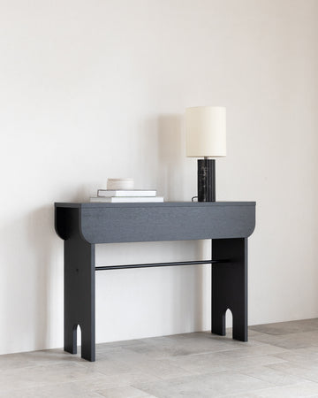 A82 | Console table