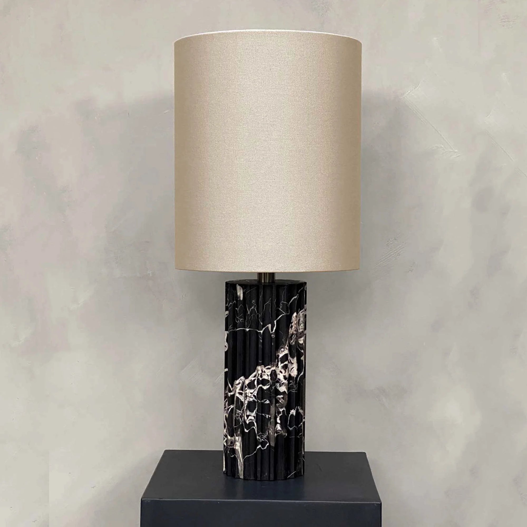 Table lamp AVA | Dark
