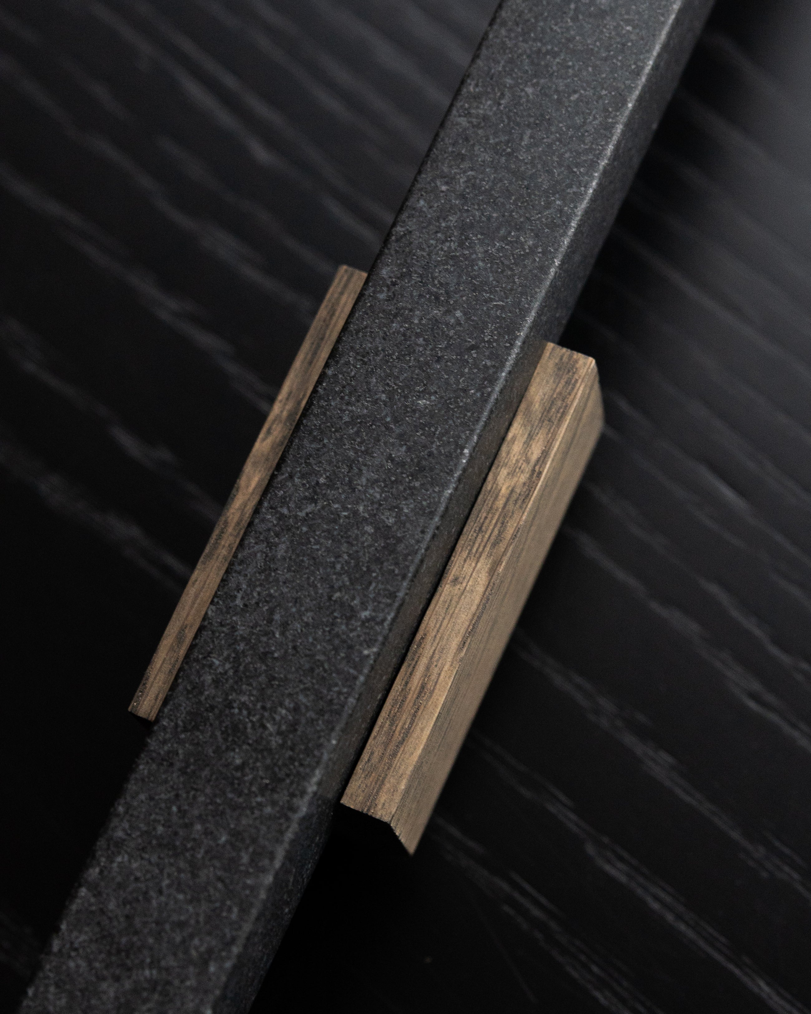 Snagi, samspil steins og viðar